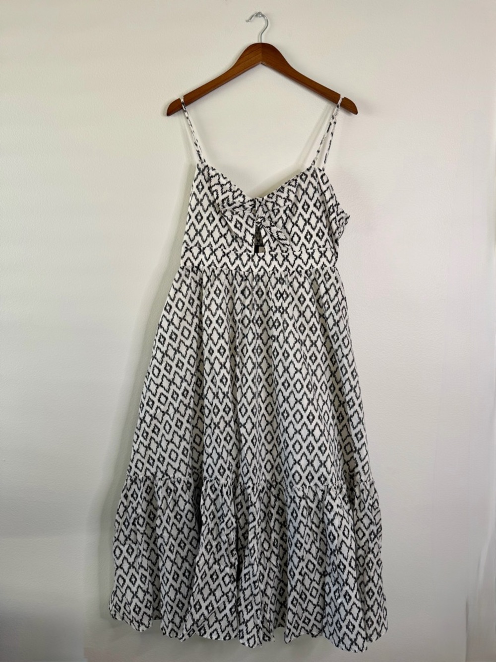 Banana Republic Black White Midi Dress NWT Size L Modest Babydoll Prairie - Picture 3 of 10